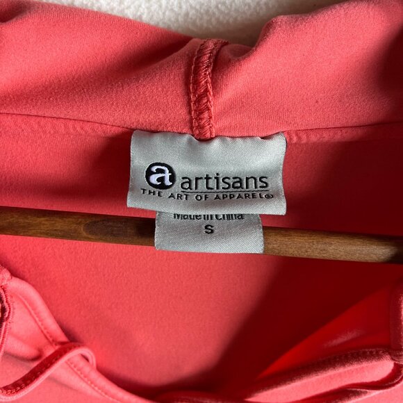 Artisans Womens Coral Hooded Long-Sleeve T-Shirt With Sunriver Resort Oregon Log - Picture 2 of 5